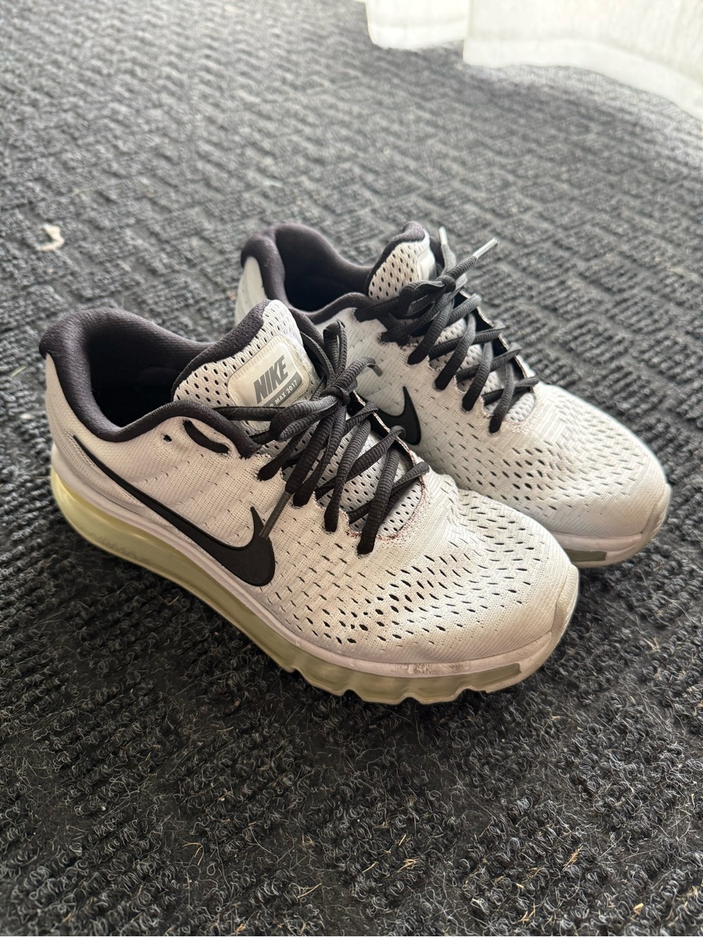 Nike White Air Max. Womens size 7